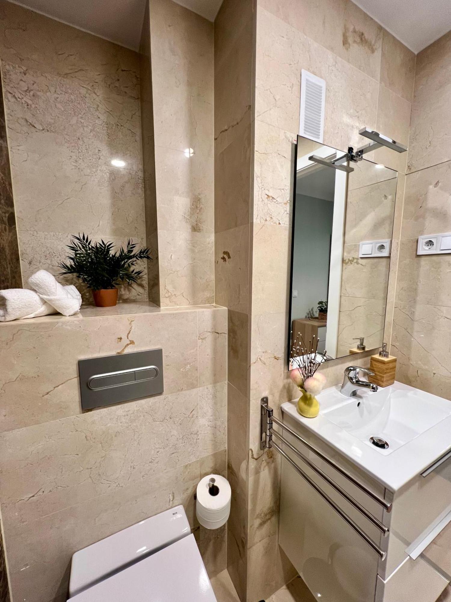 Apartamentos Prestige Suites Malaga IV Kültér fotó